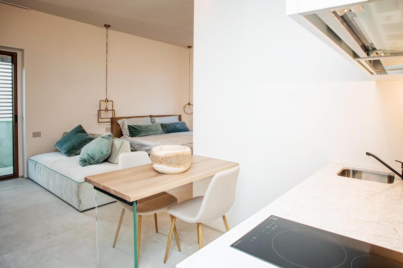Vistamare Suite & Room มารินา ดิ กัมโป ภายนอก รูปภาพ